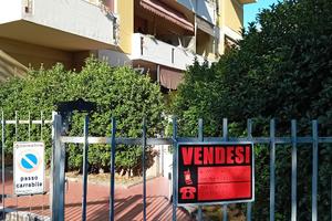 Ampio 4 Vani (93mq) con 3 balconi e ascensore - Fi