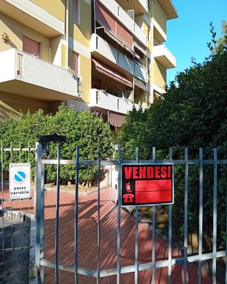 Ampio 4 Vani (93mq) con 3 balconi e ascensore - Fi