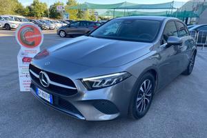 Mercedes A 180d MY23 Soli 19 Mila KM Cambio Automa