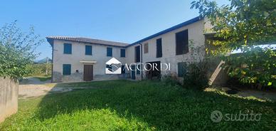 Rif.RR673| rustico montebelluna