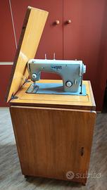 Macchina da cucire Pfaff con mobile