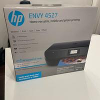 Stampante hp envy 4527 . Leggere descrizione !