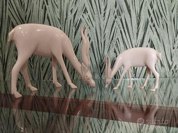 coppia di sculture statue in materiale pregiato 