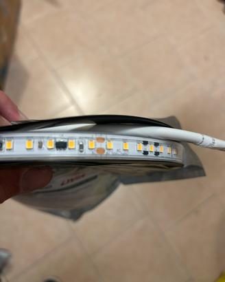 Strisce led 230v - Arteleta