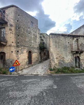 Rustico/Casale/Corte Castroreale [RCF001VRG]