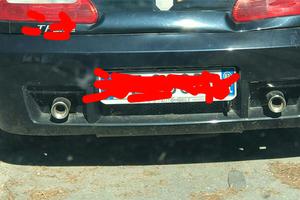 auto mg,leggermente  incidentata .