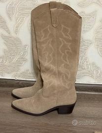 Stivali Stradivarius