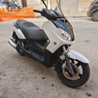 Xmax 250