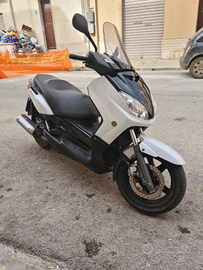 Xmax 250