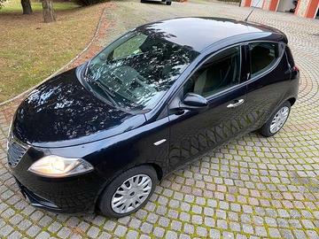 Ricambi usati per Lancia Ypsilon 2019