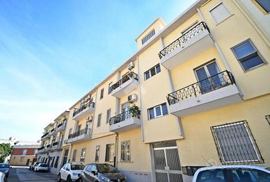 3 LOCALI A CAGLIARI