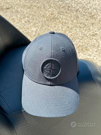 Cappello Stone island