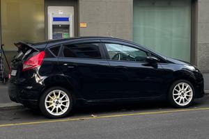 Ford fiesta 1.2 60cv Benzina 2011 5p. Manuale