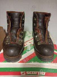 Scarponi montagna tg 44