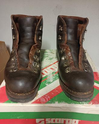 Scarponi montagna tg 44