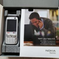 Nokia N73 