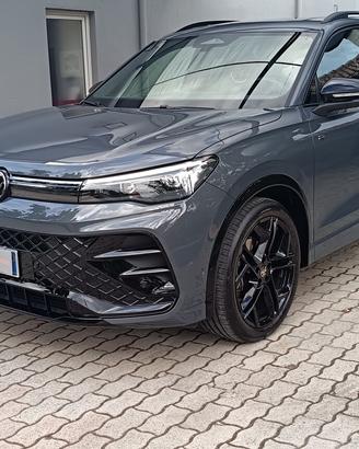 Volkswagen Tiguan 1.5 R-Line Plus 150cv dsg ProMMo