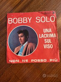 45 giri Una lacrima sul viso Bobby Solo