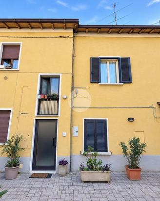 2 LOCALI A BRESCIA
