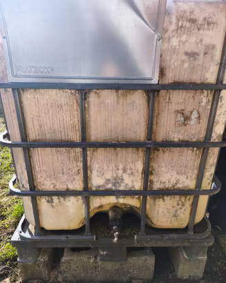 Cisterna ibc 1000 litri - rubinetto modificato
