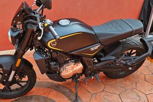 Wottan Rebbe moto 125cc pari al nuovo 