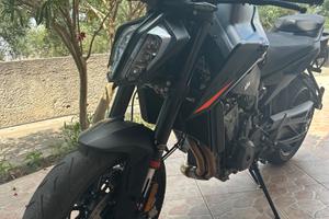 KTM 890 Duke - 2022