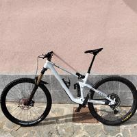 cube stereo One 77 taglia xl