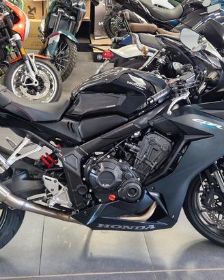 Honda CBR650R 35kw  2024