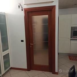 Porta da interno in vetro e legno