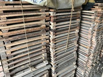 Mini pedanine / pallet per cassette o sacchi