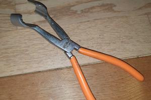 cavi candele 16V e pinza speciale