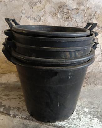 Bidoni Mastelli in plastica nera