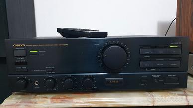 Amplificatore Onkyo A-8630 con telecomando