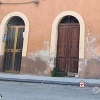 Bottega ad una luce zona Tremestieri