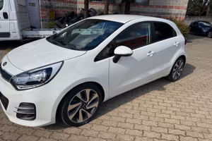 Kia Rio 1.4 CRDi 5p. Cool neopatentati euro 6