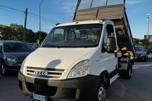 Iveco Daily 35S10 2.3 Hpi PC Cabinato