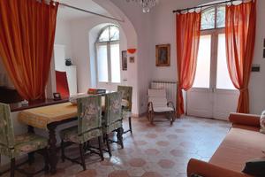 Ampio open space nel centro storico 250m dal mare