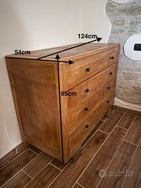Cassettone in legno massello stile rustico