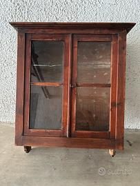 Vetrinetta vintage da restaurare
