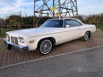 Oldsmobile Delta 88 convertibile