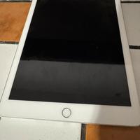 IPAD 6 GENERAZIONE 9.7(WI-FI +CELLULAR) ARGENTO