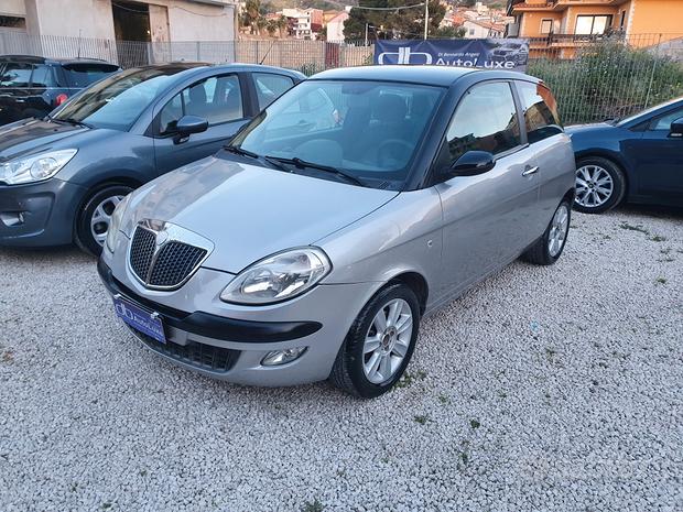Lancia Ypsilon 1.3 Multijet 16V Platino