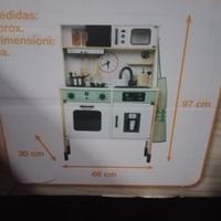 Cucina giocattolo