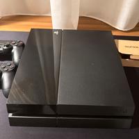 PS4  + 2 controller + cuffie
