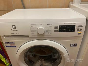 Lavatrice mod. EW6S526W, Serie 600 SensiCare 6