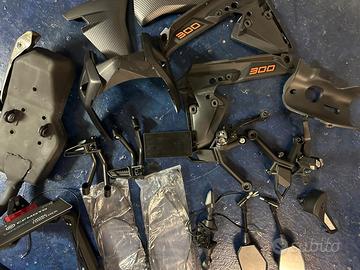 CF NK 300 RICAMBI VARI