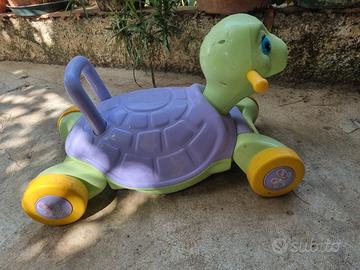 tartaruga a rotelle