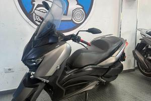 Yamaha X-Max 300