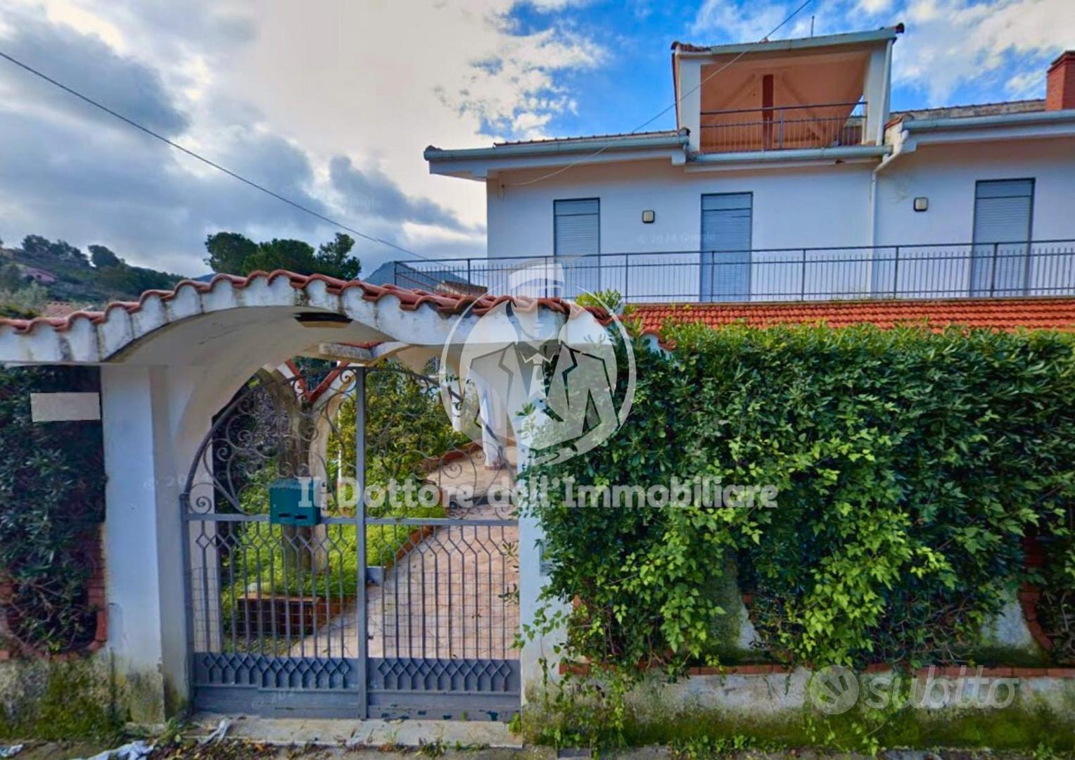Casa – Monreale, Pioppo - Altro