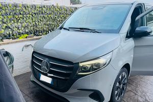 Mercedes Vito tourer select 190 cv subentro lising